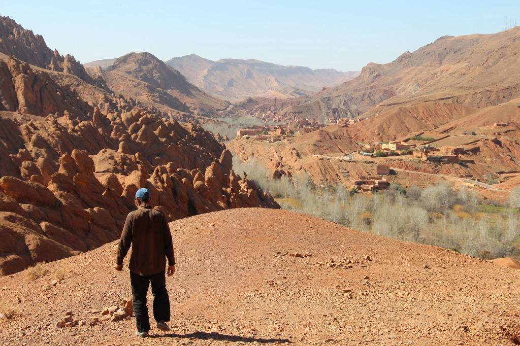 Blog d'itinéraires de trek et randonnée et conseil voyage. Randonnée dans le canyon des Doigts du Singe dans les gorges de Dadès au Maroc.