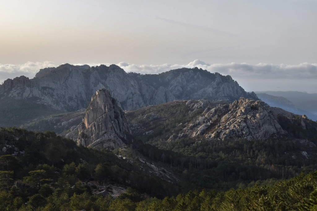 Paliri : randonnée à Bavella : refuge et Punta Tafunata (Corse du Sud). Randonnée incontournable.