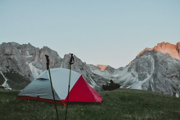 Trek de 7 jours les Dolomites en Italie : conseils, itinéraires, recommandations et photos pour réaliser un trek dans les Dolomites en Italie. Bivouac dans le Val Gardena.