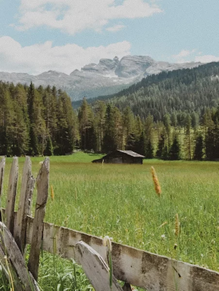 Trek de 7 jours les Dolomites en Italie : conseils, itinéraires, recommandations et photos pour réaliser un trek dans les Dolomites en Italie. Vallée de San Cassiano.