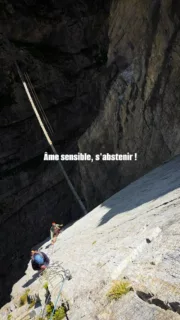 Via Ferrata du Roc de Tovière 🧗🏼‍♀️

Cette Via Ferrata est divisée en 3 parties creshendo dans la difficulté. La première partie est adaptée à l'initiation, dans la seconde on commence à côtoyer le vide et la 3ème est particulièrement aérienne ! 😨

Seras-tu capable de franchir la passerelle himalayenne de 40m de long et d'escalader la fameuse dalle du lézard ? 🦎

Informations pratiques :

🧗🏼‍♀️ Via Ferrata du Roc de Tovière 
📍 Val d'Isère 
💰 Accès gratuit
➡️ 5 minutes d’approche 
⬅️ 20 minutes
⌛ ~2h
💪🏼 PD-TD (K3)
📏 1400 m
⚠️ 2 échappatoires
🐒 3 passerelles et ponts de singe

💪🏼 Retrouve d'autres itinéraires de via ferrata sur @explore_a_perte_de_vue !

#viaferrata #valdisere #tignes #hautetarentaise #savoie