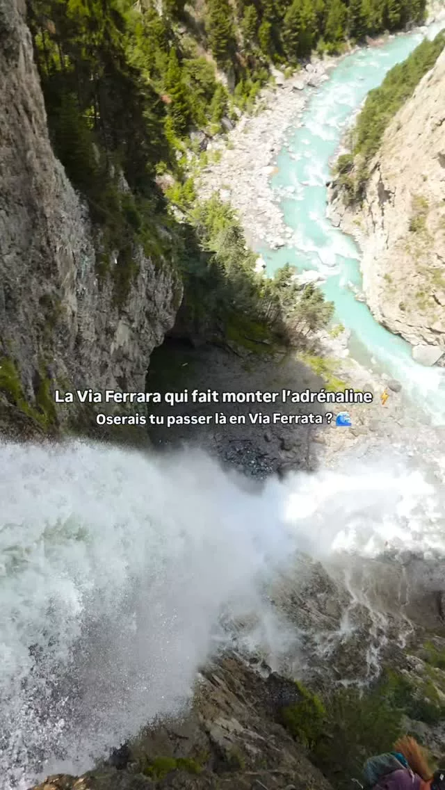 Chaque pote tagué devra t’accompagner, et c'est la plus longue via ferrata de France ! 😈
👉🏻 Si tu souhaites découvrir d’autres Via Ferrata incontournables, donne-nous de la force et abonne-toi. 🙏
🧗♂️ Via Ferrata du Diable
📍 Aussois / Avrieux
#viaferrata #savoie #aussois #hautemauriennevanoise #hautemaurienne