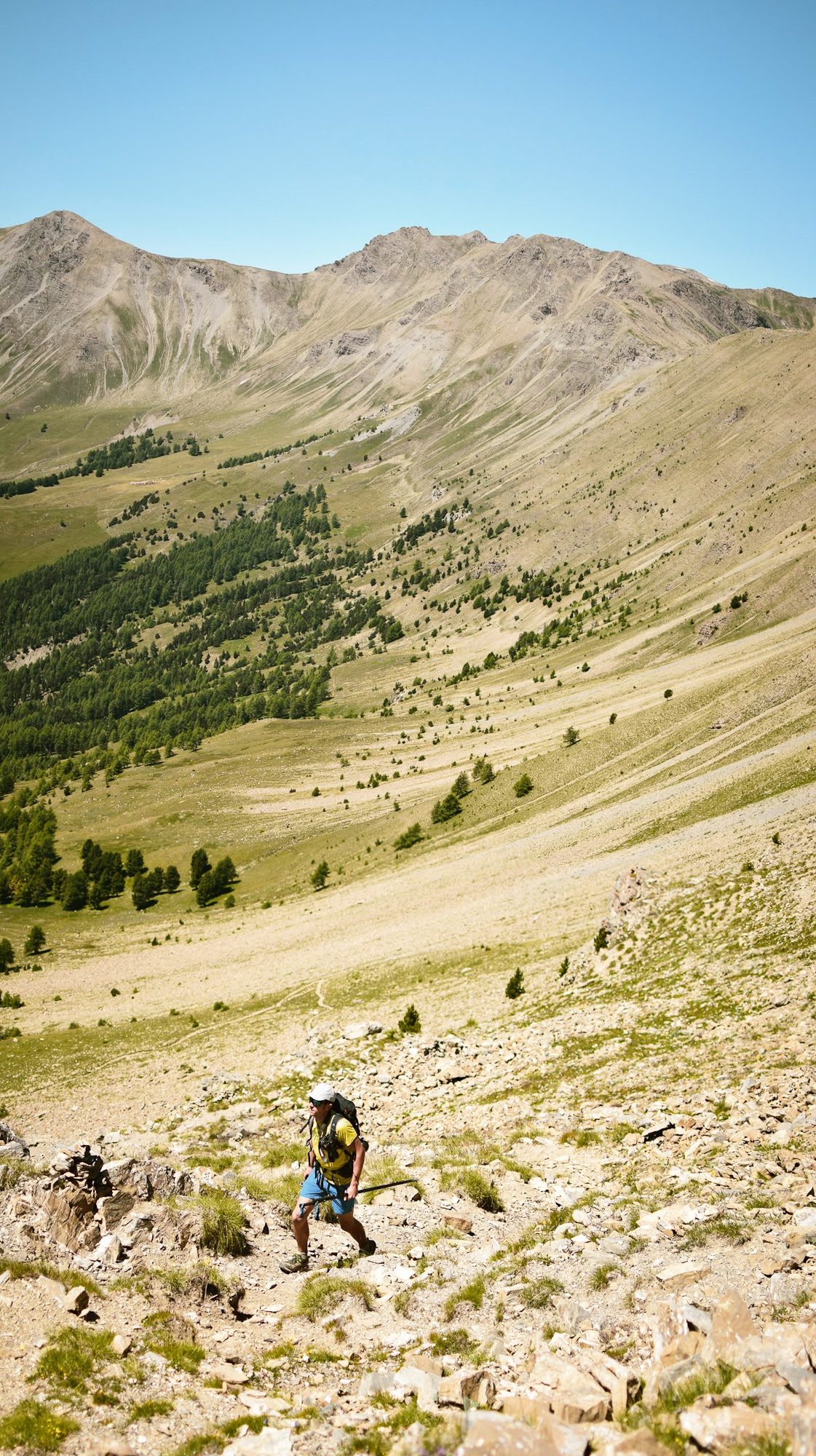 Randonnée dans la vallée de l'Ubaye : la Grande Épervière. Explore à Perte de Vue randonnée trek et voyage conseils et itinéraires.