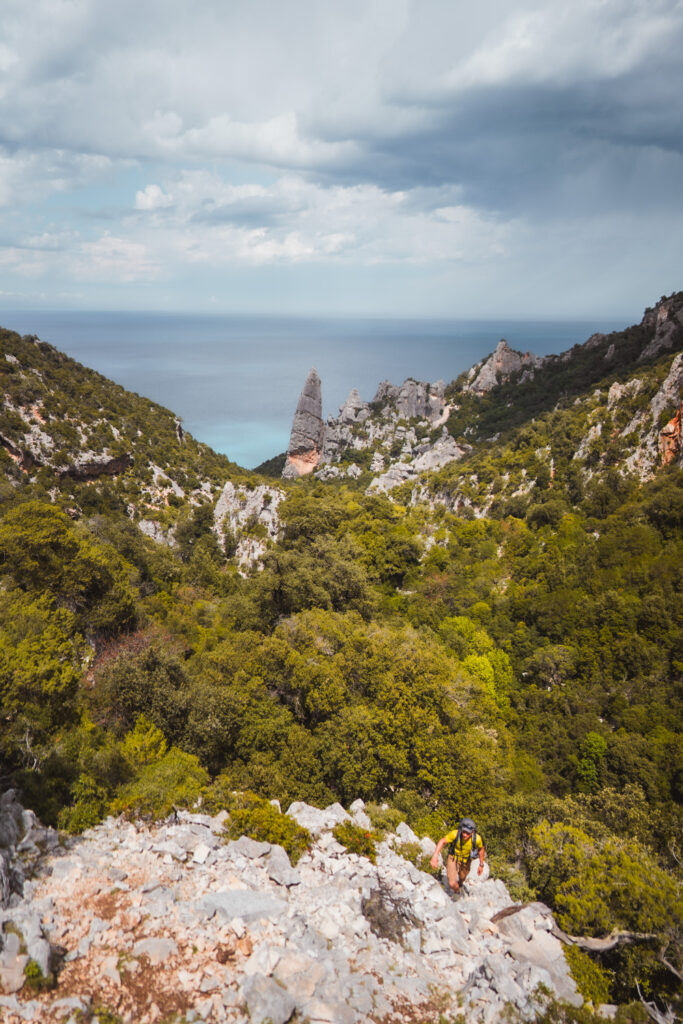 Randonnée en Sardaigne à Cala Goloritzé. Idées, itinéraires, topos et photos de randonnées en Sardaigne (Italie).