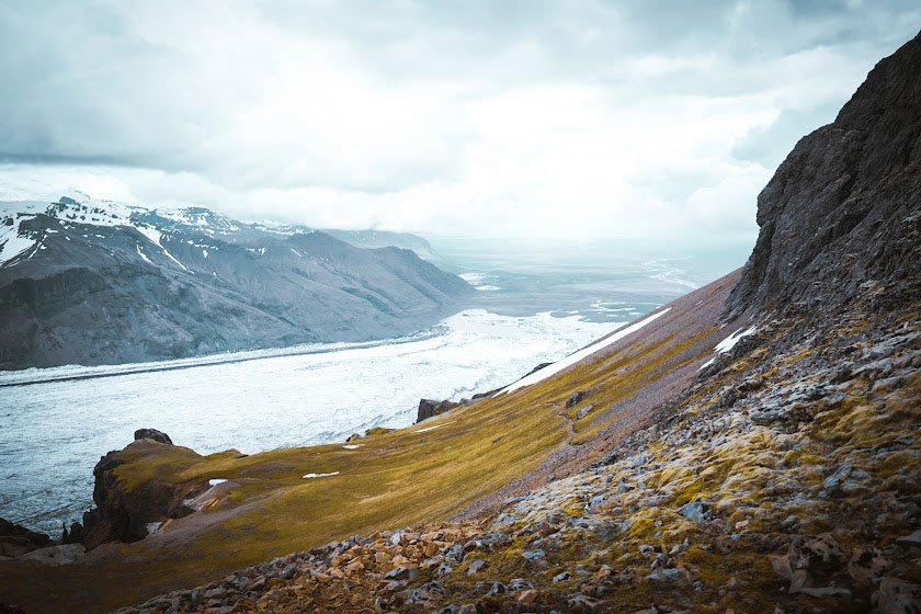 Blog d'itinéraires de trek et randonnée et conseil voyage. Randonnée à Kristínartindar dans le parc national de Skaftafell en Islande.