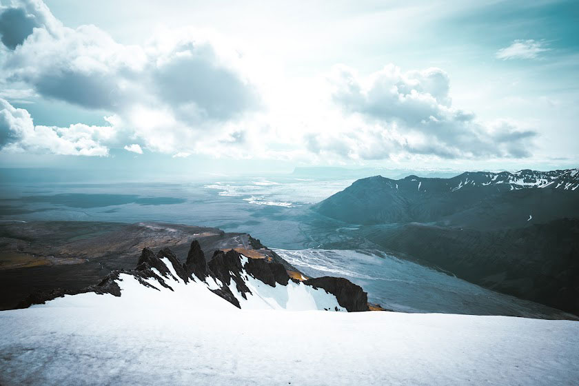 Blog d'itinéraires de trek et randonnée et conseil voyage. Randonnée à Kristínartindar dans le parc national de Skaftafell en Islande.