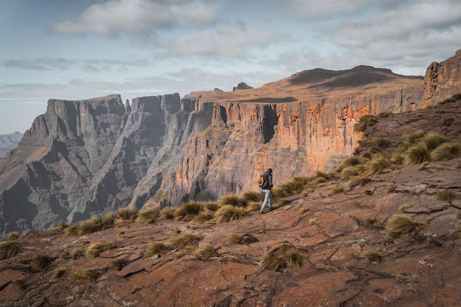 Tugela Falls : randonnée incontournable en Afrique du Sud dans les montagnes du Drakensberg.