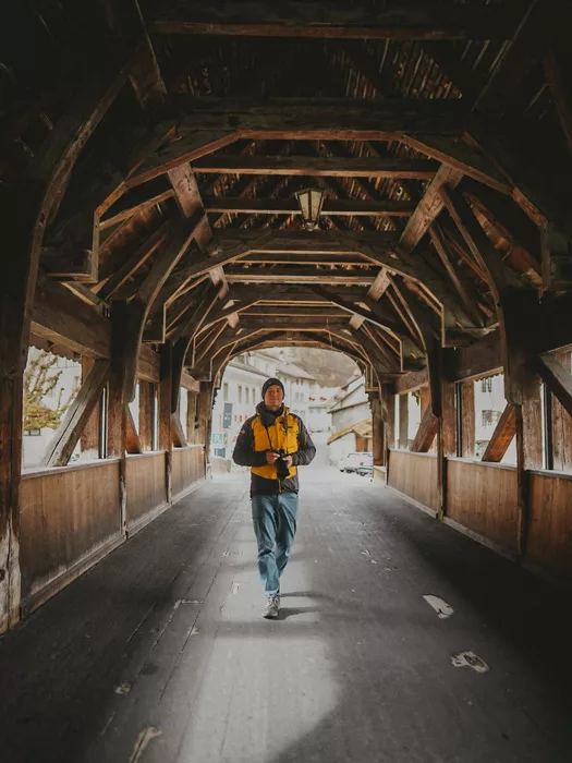 Visite de la Ville de Fribourg en Suisse. Explore à Perte de Vue blog voyage, trek et randonnée.