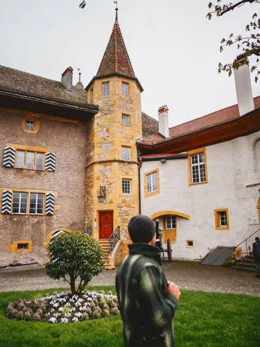 Visite de la cité médiévale de Morat dans le canton de Fribourg en Suisse. 