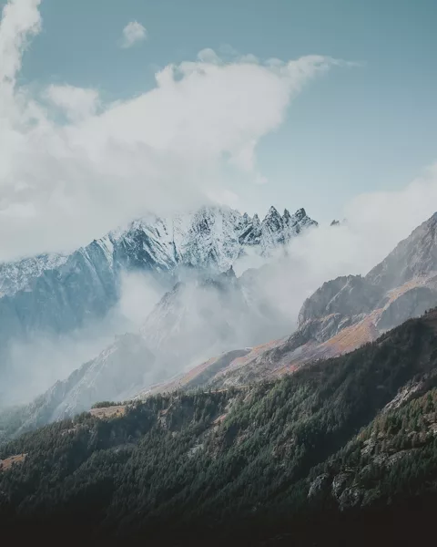 Randonnée sur 2 jours au bivouac de Bionaz dans le Val d'Aoste en Italie. Itinéraire, conseils, photos et recommandations pour randonnée et voyager en Italie. Micro aventure en montagne.