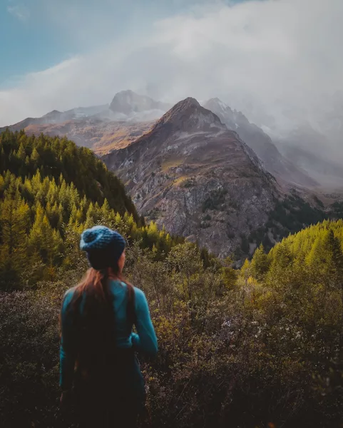 Randonnée sur 2 jours au bivouac de Bionaz dans le Val d'Aoste en Italie. Itinéraire, conseils, photos et recommandations pour randonnée et voyager en Italie. Micro aventure en montagne.