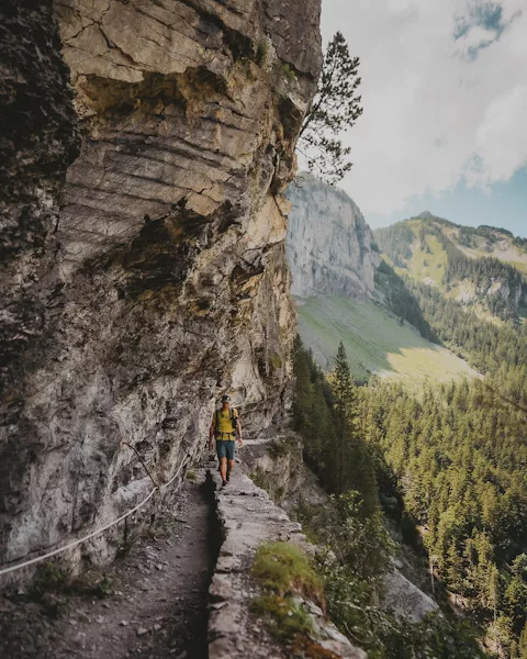 Randonnée du Grand Bisse d'Ayent Anzère dans le Valais en Suisse. Itinéraire, conseils, recommandations et photos pour voyager et randonner en Suisse. 