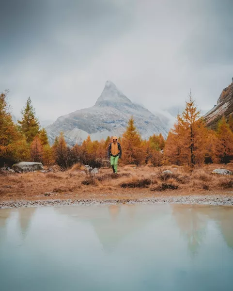 Randonnée à Ferpècle dans le val d'Hérens en Suisse dans le canton du Valais. Itinéraire, recommandations et conseils pour voyager et randonnée en Suisse.