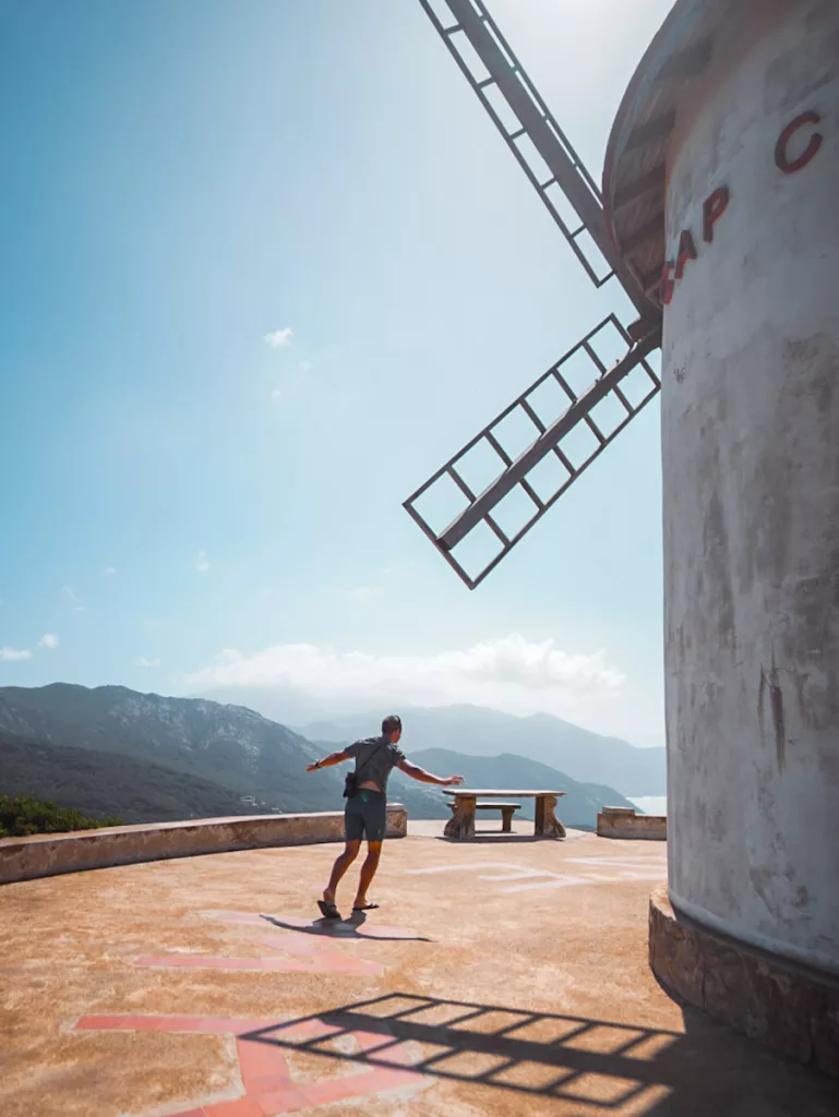 Visite du Cap Corse, belvédère du Moulin Mattei.