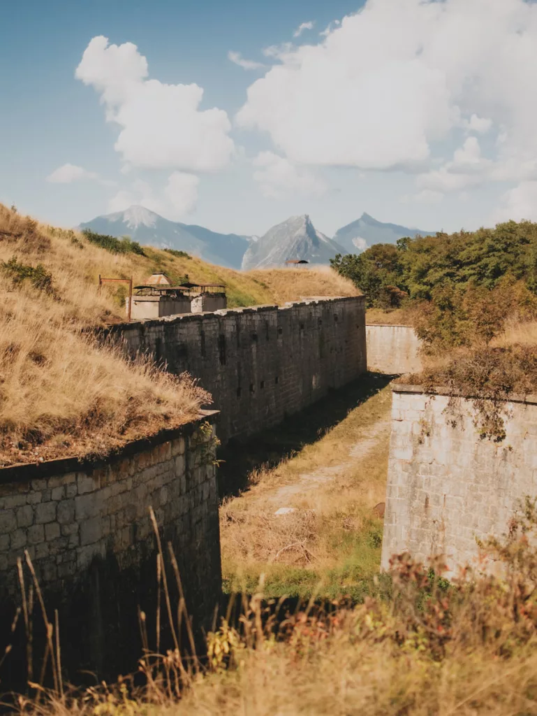 Fort de Comboire lors d'une randonnée à proximité de Grenoble