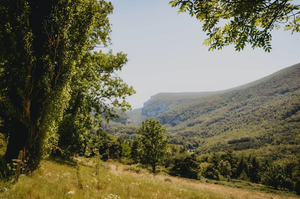 Gorges d'Omblèze dans la Drôme, randonnée au canyon des Gueulards.