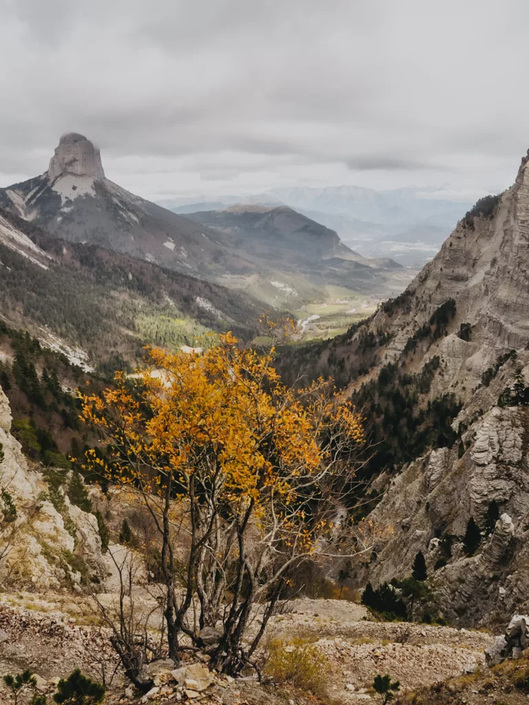 Randonnée vers la cabane de Chaumailloux, vue vers la vallée de chichilanne