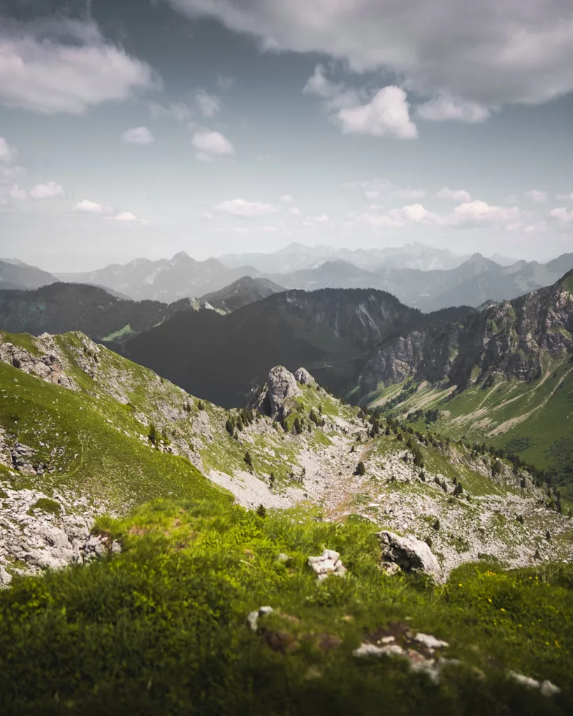 Randonnée à la Pointe de Chalune dans le Chablais en haut-Savoie.