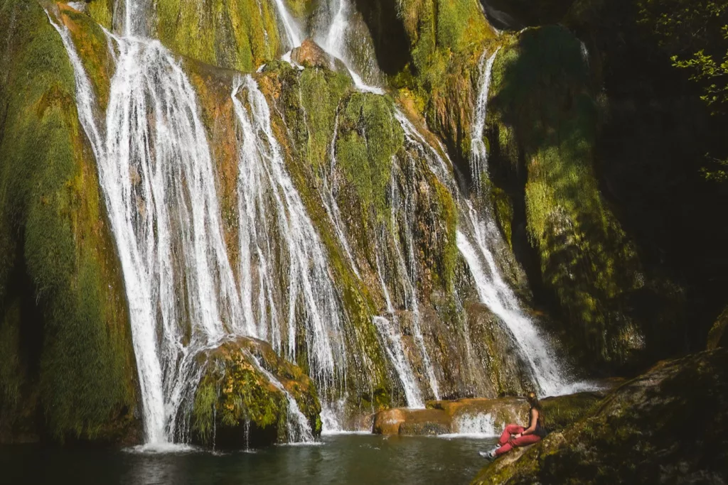 La cascade de Glandieu : une curiosité de l'Ain, randonnée dans l'Ain.