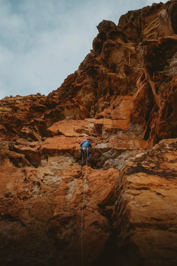 Grande voie dans les Bouches-du-Rhône à Cap Canaille : la Directe au Milieu de Nulle Part.