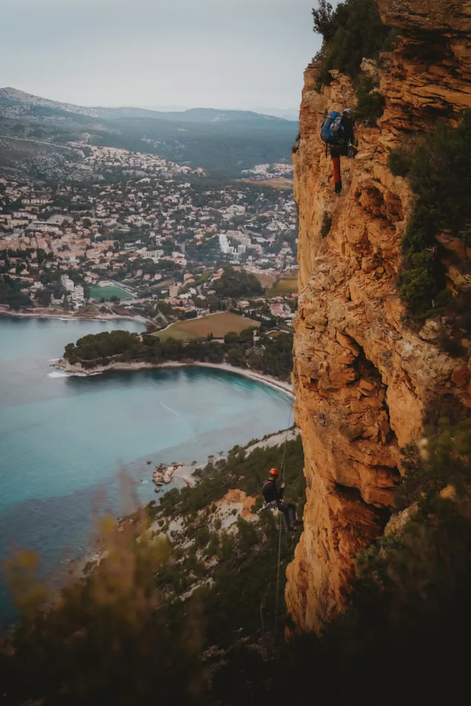Grande voie dans les Bouches-du-Rhône à Cap Canaille : la Directe au Milieu de Nulle Part.