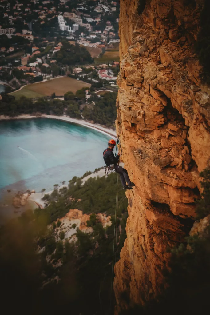 Grande voie dans les Bouches-du-Rhône à Cap Canaille : la Directe au Milieu de Nulle Part.