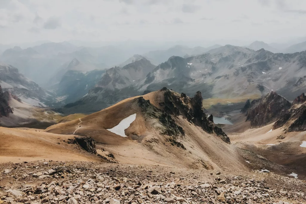 Randonnée au Mont Thabor dans les Hautes-Alpes, ascension d'un somme de 3000m en France proche de l'Italie.