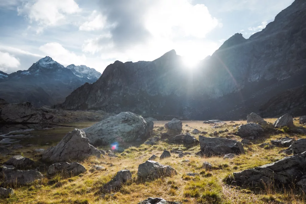 Vallonpierre, randonnée dans les Hautes-Alpes dans la vallée du Valgaudemar (Écrins).