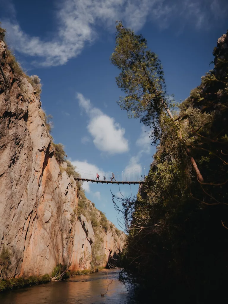 Passerelles suspendues randonnée de la Ruta de los Panteneros à Chulilla.