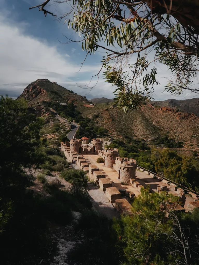 Batería de Castillitos : un fort militaire atypique. Visite gratuite dans la région de Murcie.