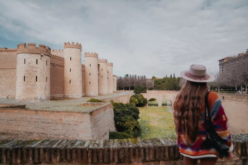 Visite du palais de Saragosse