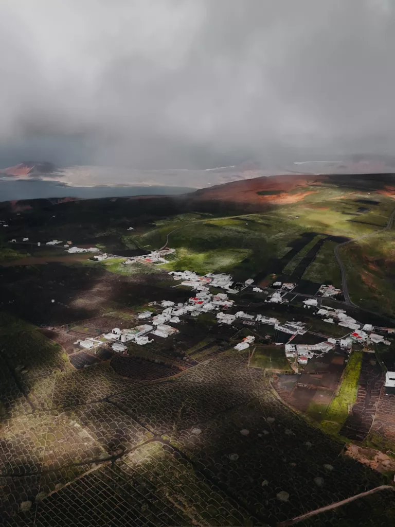 GR131 : traversée de Lanzarote à pied, itinéraire de Trek dans les îles Canaries. Jur &, départ d'Orzola.