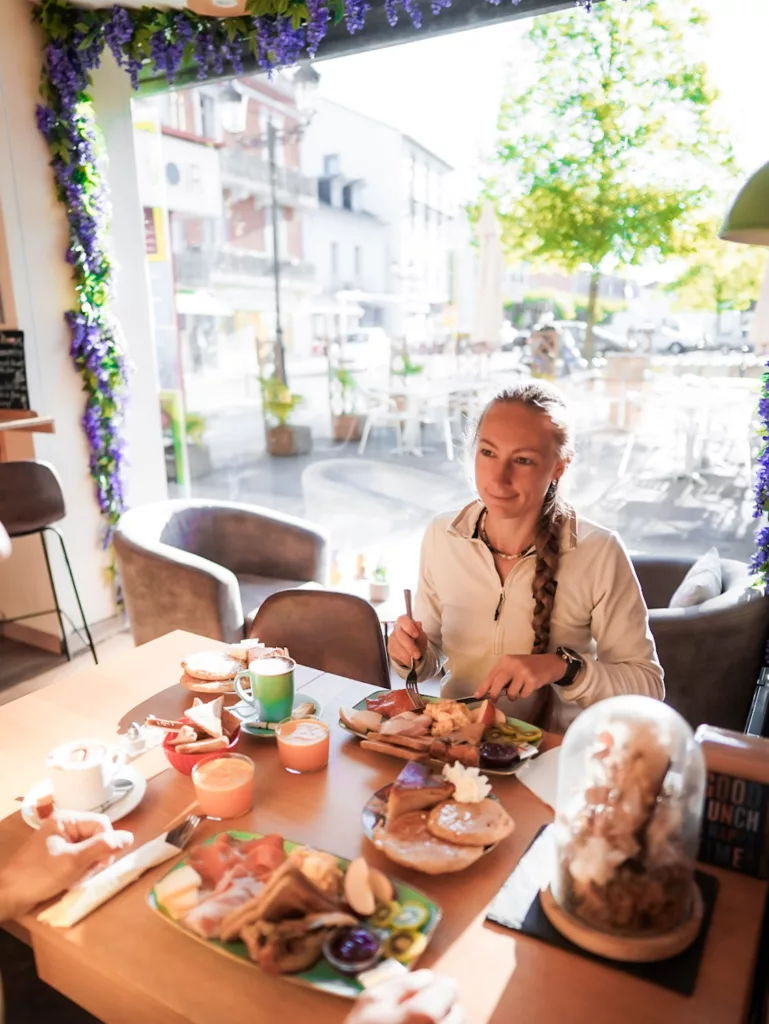 Salon de Thé la Pie Colette. Une bonne adresse pour un petit-déjeuner ou un brunch à Lourdes.