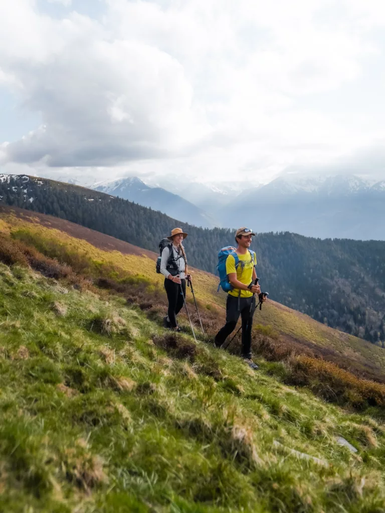 Randonnée à Lourdes dans les Pyrénées, guide pratique pour randonner et visiter Lourdes.