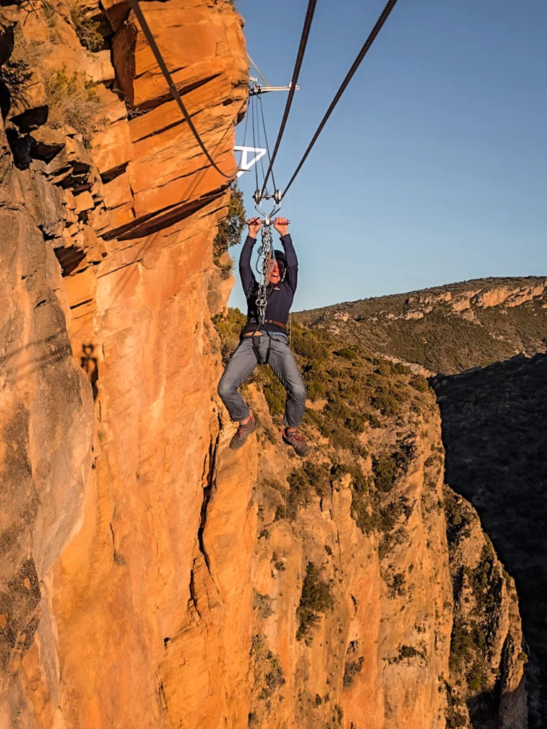 Via Ferrata Cagate Lorito en Espagne (Catalogne). Niveau K6 (extrêmement difficile).