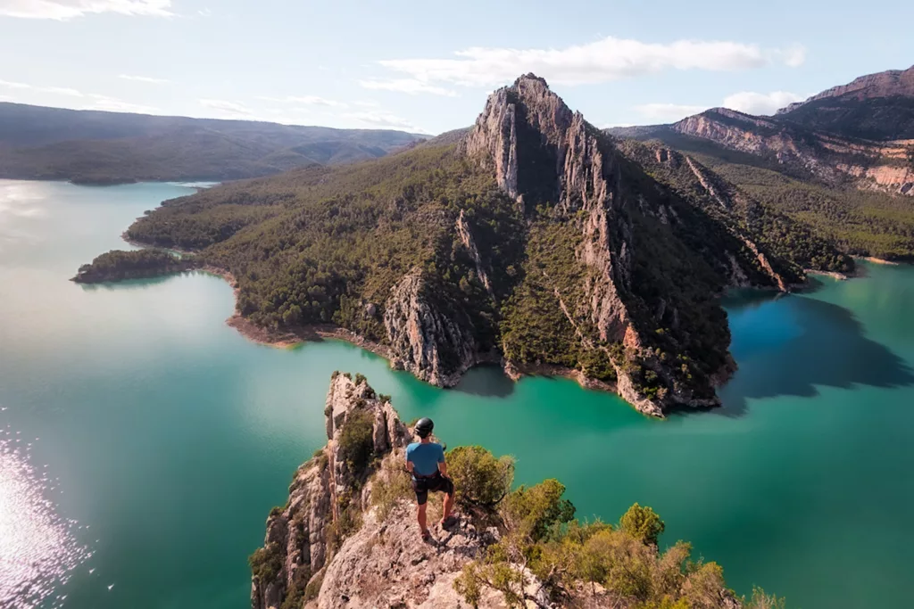Via Ferrata Cast Urquiza Olmo en catalogne dans le nord de l'Espagne. Magnifiue via ferrata de niveau K5. Guide des via ferrata en Espagne.