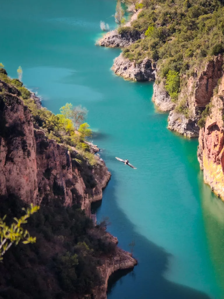 Via ferrata Lo Pas de la Savina en Aragon dans le nord de l'Espgane. Niveau K4 plus variante pour accéder au pendule géant.