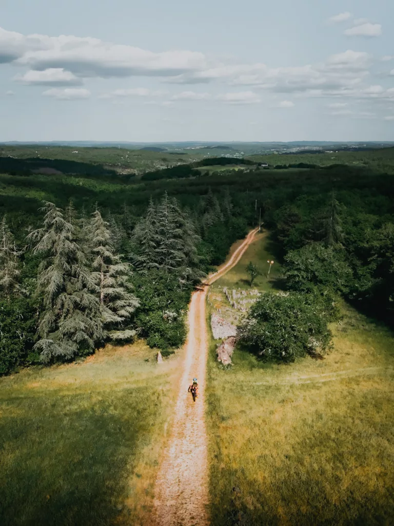 Circuit VTT Quercy Outdoor "Flirt avec la Dordogne"? Idée d'itinéraire de VTT dans le Lot.