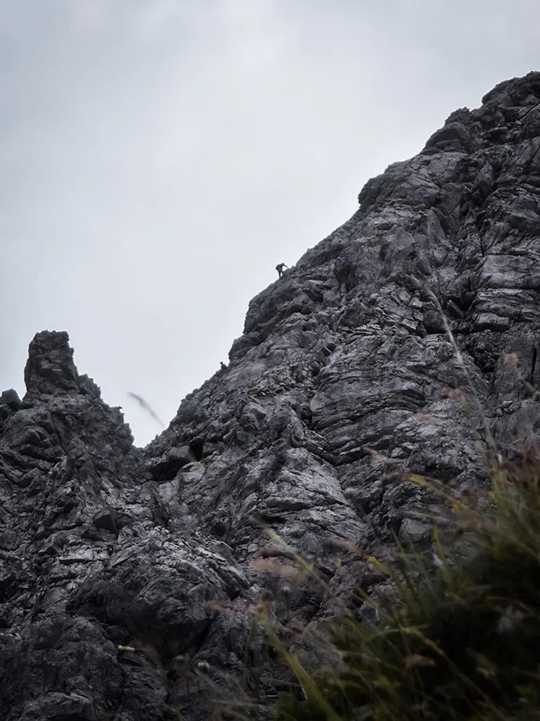 Profil de la crête de la Via Ferrata du Karhorn à Wrath an Autriche dans la région du Bregenzerwald