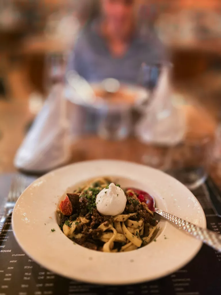Restaurant le Ritz Gotham à Martigny. Cuisine italiano valaisanne. 