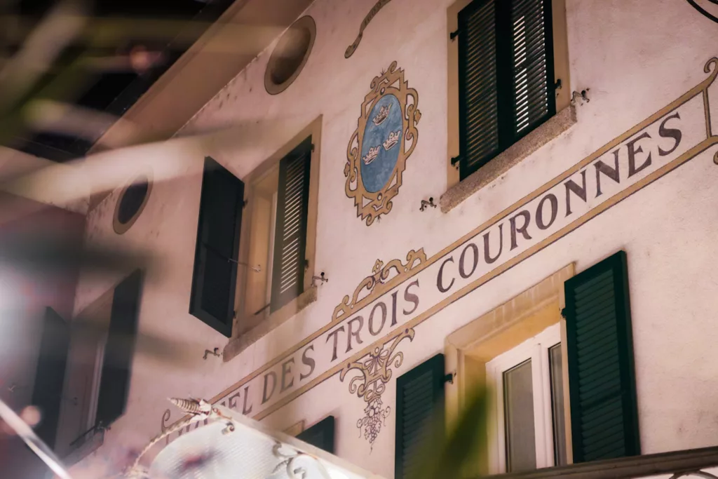Restaurant les 3 Couronnes à Martigny. Guide des bonnes adresses à Martigny et sa région.